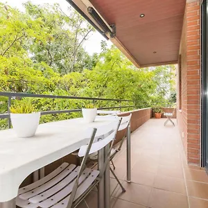 https://apartment-guell.topbarcelonahotels.com