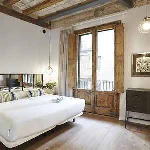 https://apartments-in-barcelona-jaume-i.catalonia-hotels.com
